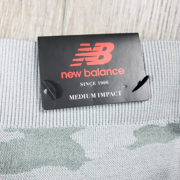 NEW BALANCE MEDIUM IMPACT CAMUFLAGE SPORT BRA SIZE MEDIUM - Picture 3 of 6